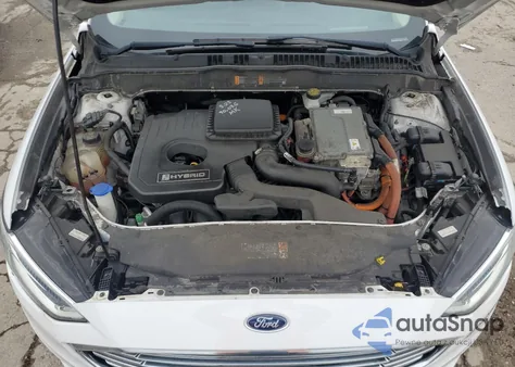 2017 Ford Fusion Se Hybrid z USA, uszkodzony, nr VIN 3FA6P0LU3HR409082